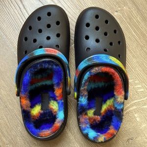 Black fur lined Crocs